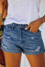 Load image into Gallery viewer, CUFFED DENIM SHORTS
