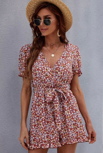 FLORAL V-NECK SHORT SLEEVE JUMPER